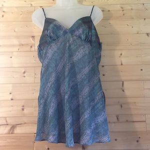 Victoria’s Secret snakeskin nightie L